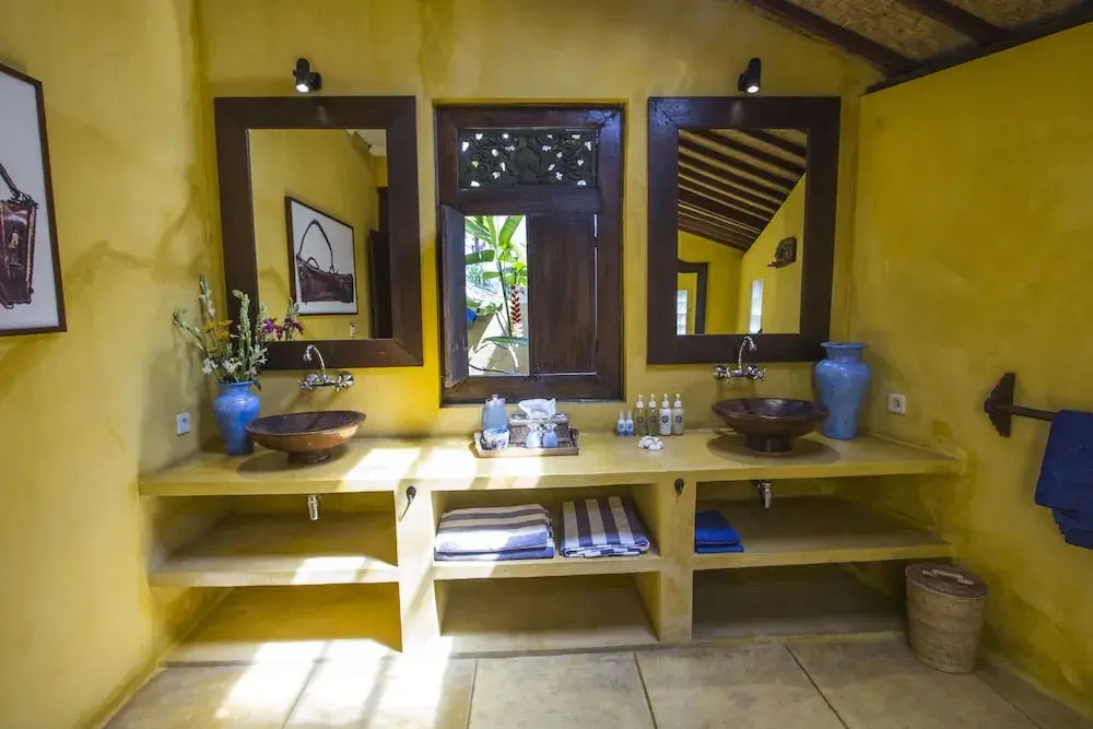 Quiet Cottage Style Villa in Umalas