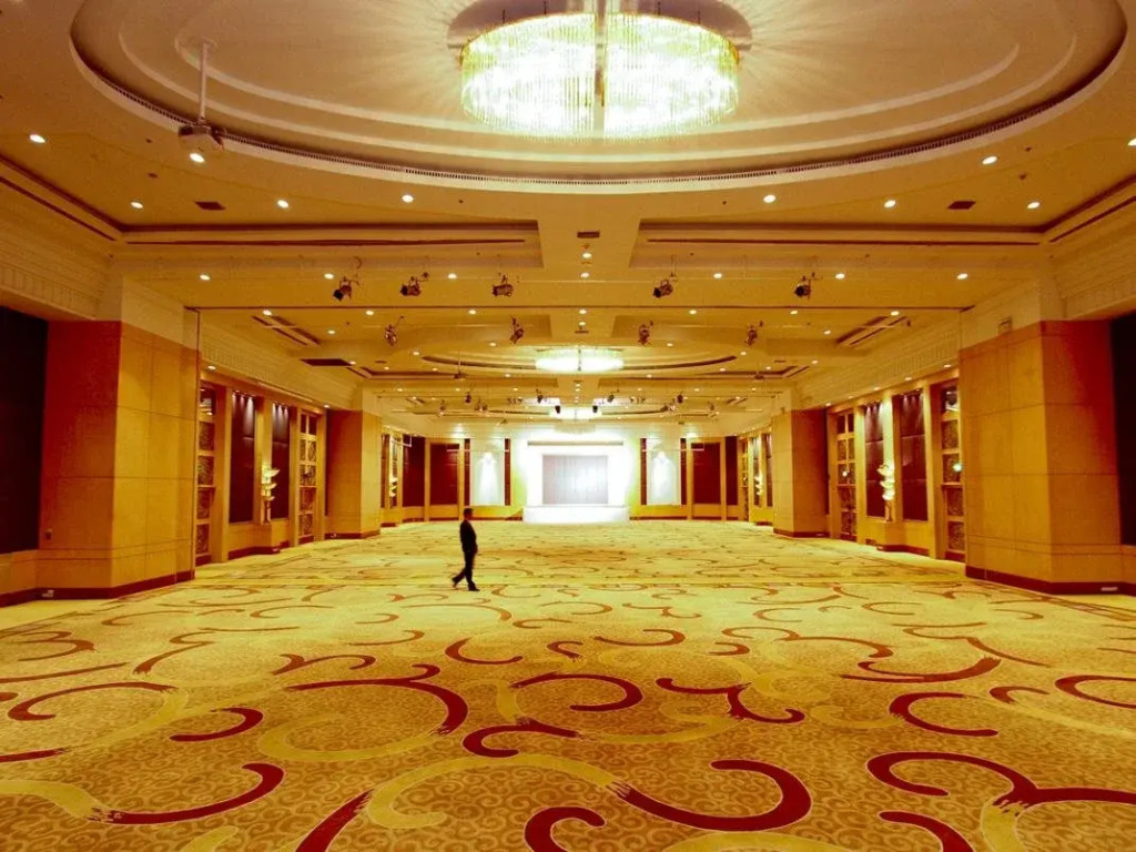 Miracle Grand Convention Hotel