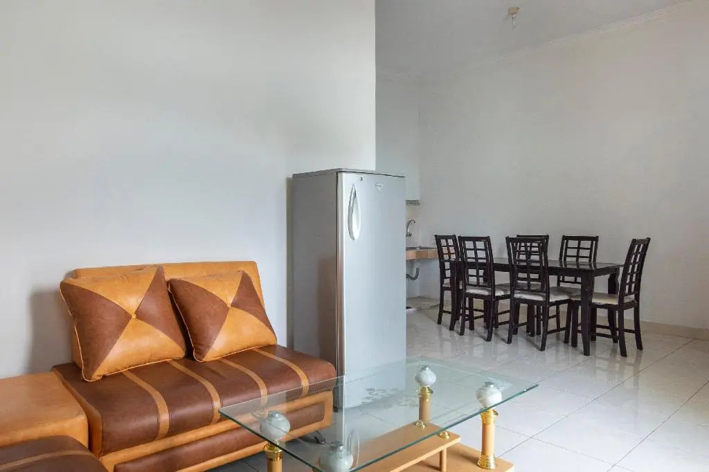 OYO 2950 Grand Suites Palace