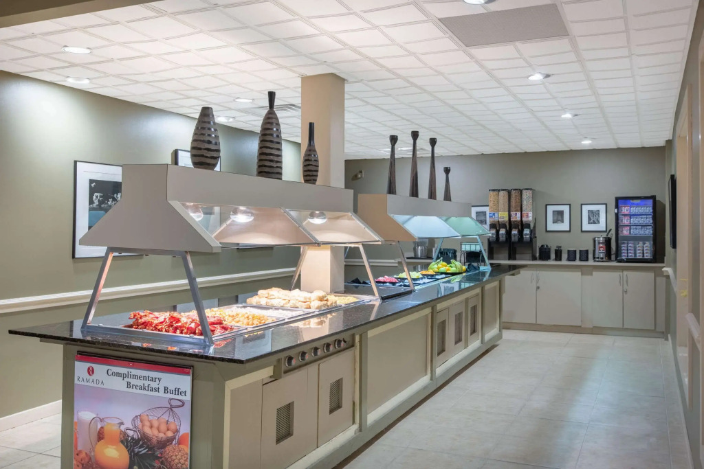 Ramada by Wyndham Midtown Grand Island