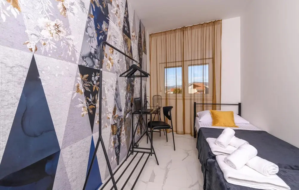 Beautiful Apartment in Kastel Gomilica With Wifi and 2 Bedrooms