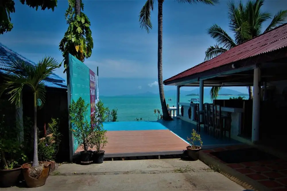 Bangrak Pier Resort