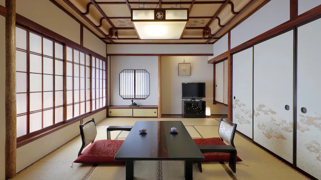 Atami Onsen Sakuraya Ryokan