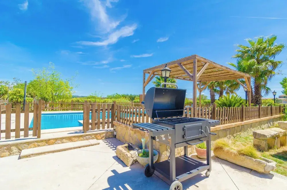 Rustic House in Montuiri With Private Pool