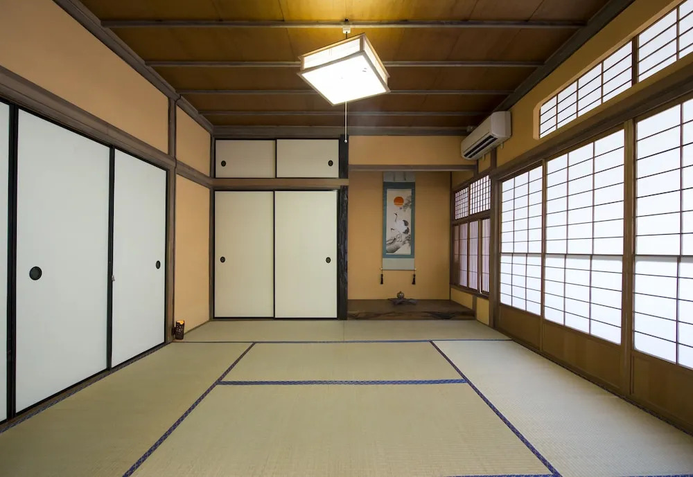 Kanazawa TABI-NE