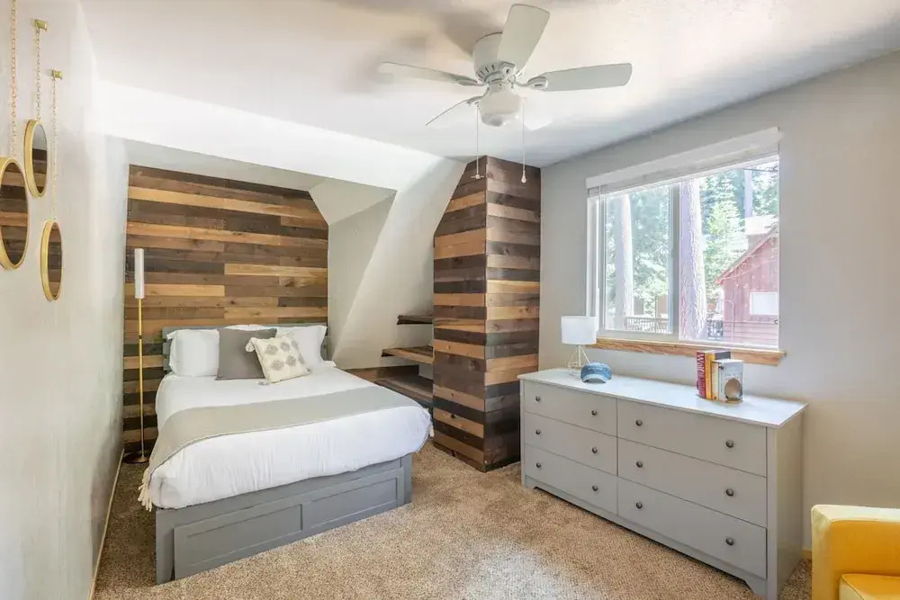 Sweet Pine by Avantstay Cozy Character Cottage in Tahoma
