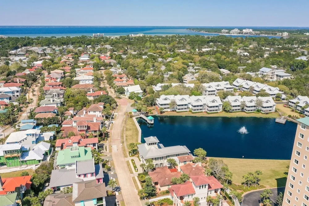 Sea La Vie 3 Bedroom Home