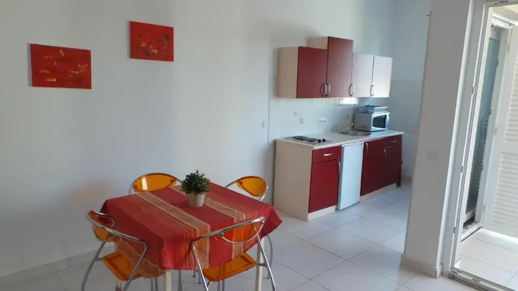 Apartments Henc