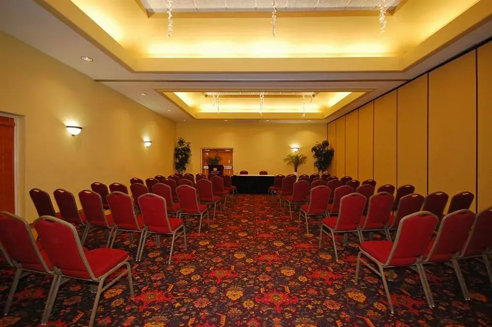 Windemere Hotel & Conference Center