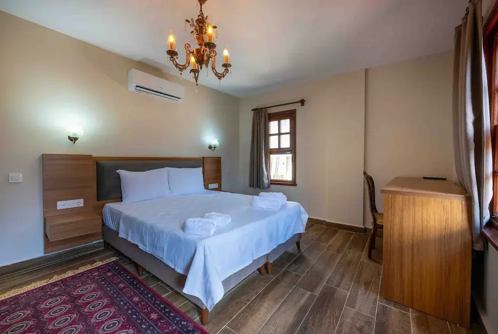 Lionas Hotel Kaleici
