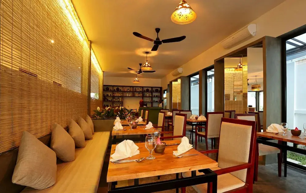 Chhouy Vathna Angkor Boutique