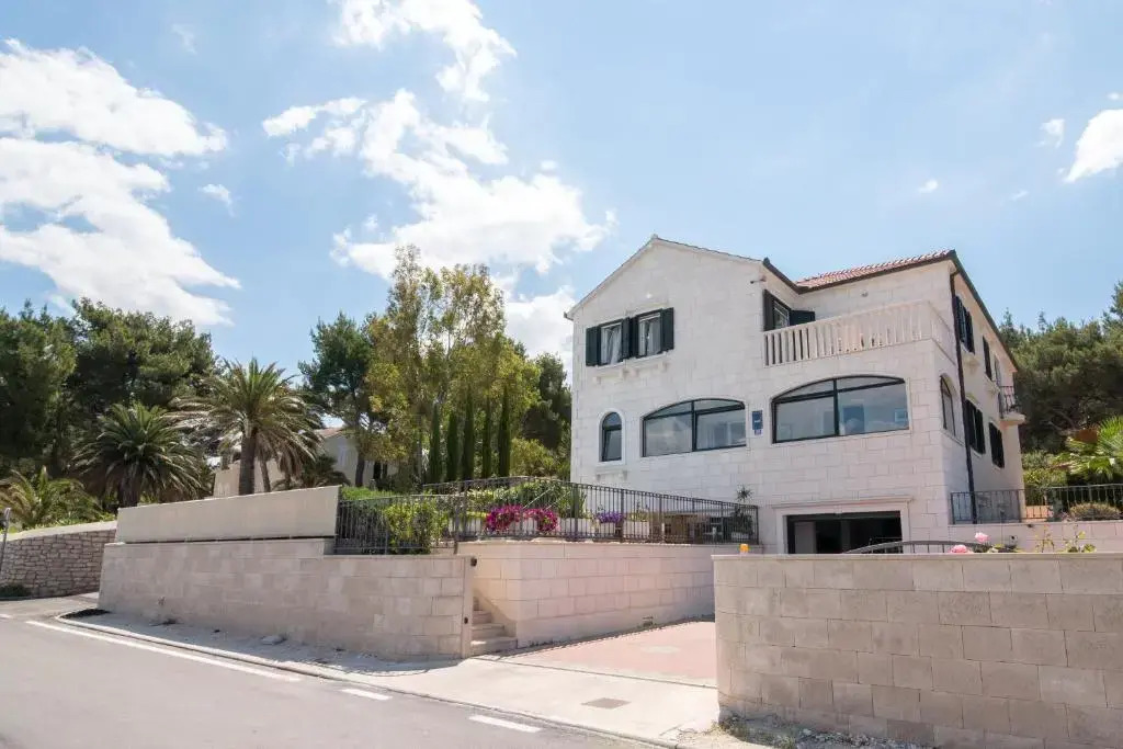 Apartments Villa Grlica