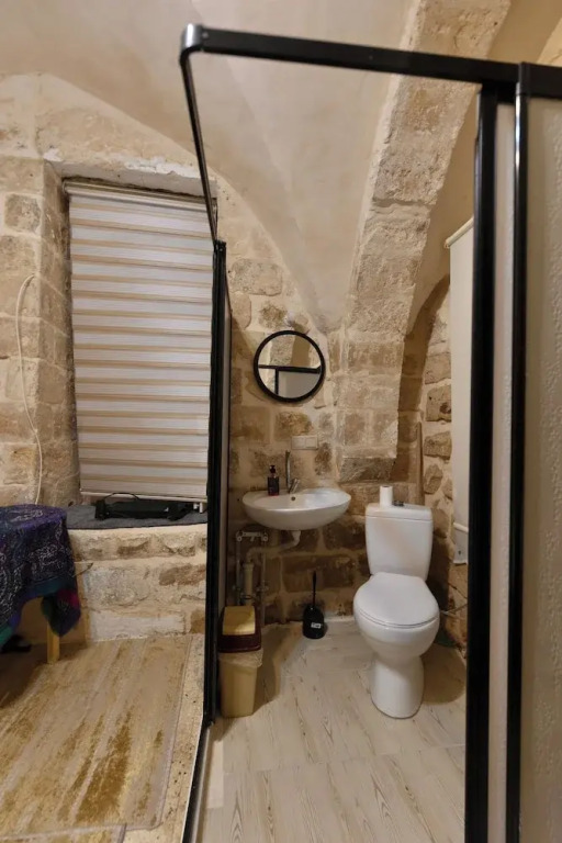 Rova Hostel