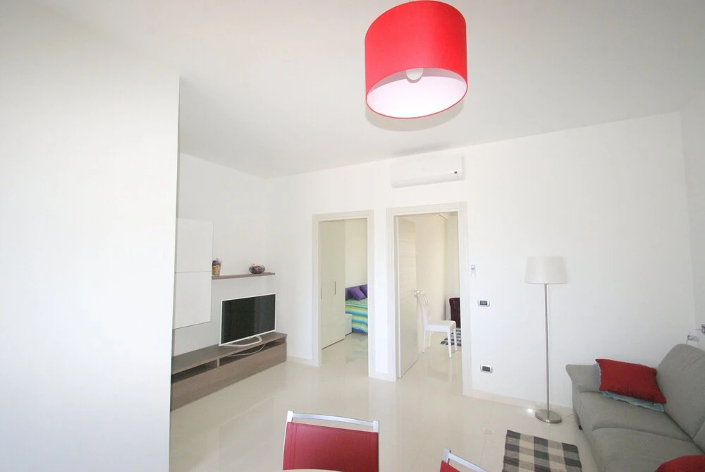 Apartment In Residence With Pool