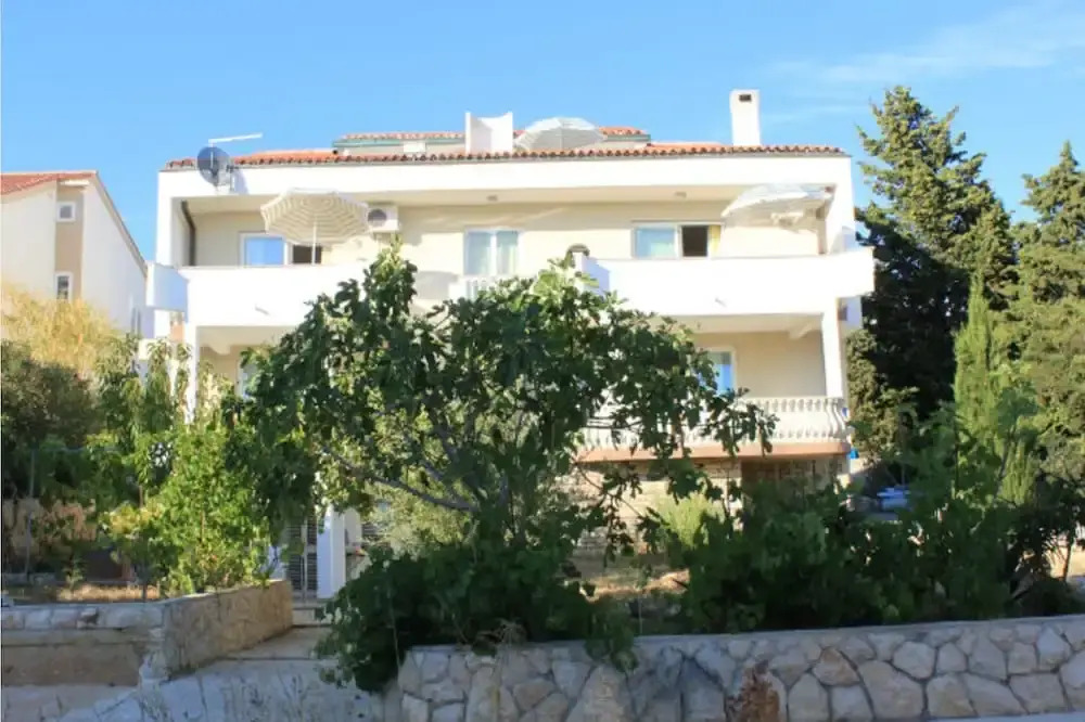 Cosmic Gate Apartments - Adults Only