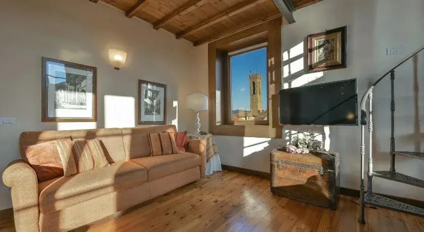 Palazzo Uguccioni Apartments