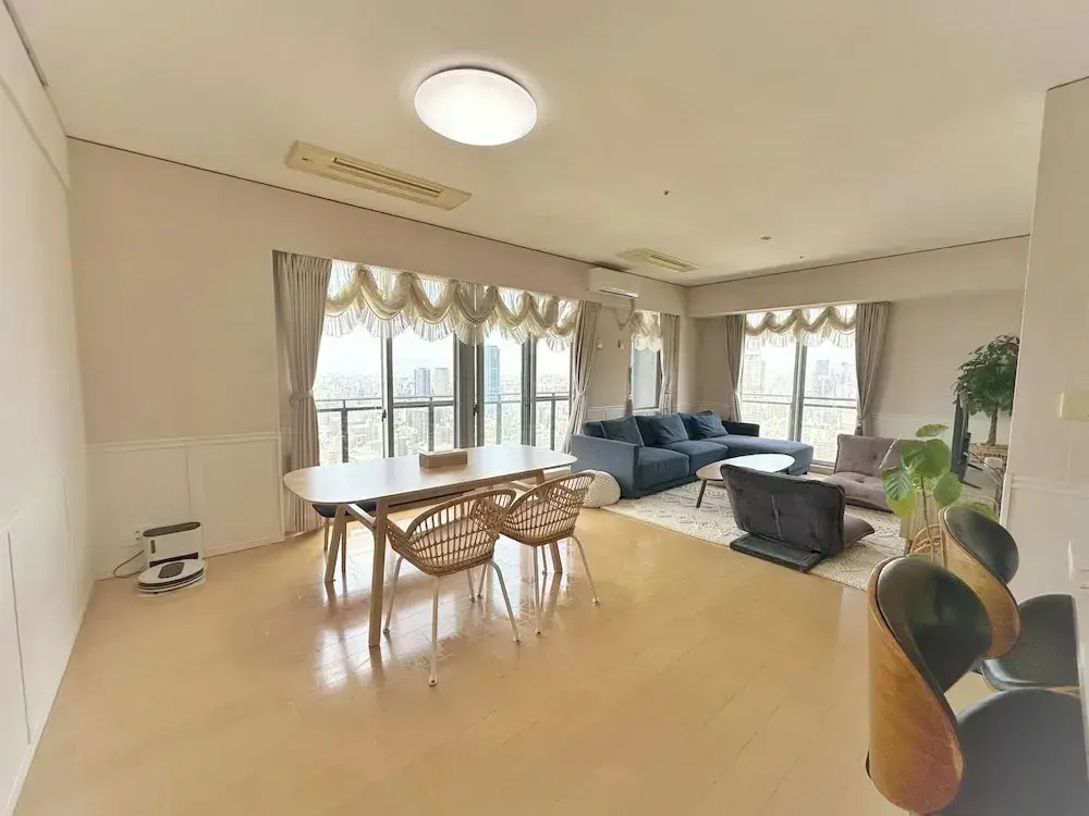 Namba Luxury Mansion