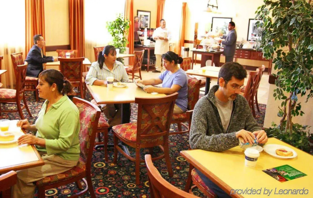 Hampton Inn & Suites Los Angeles Burbank Airport