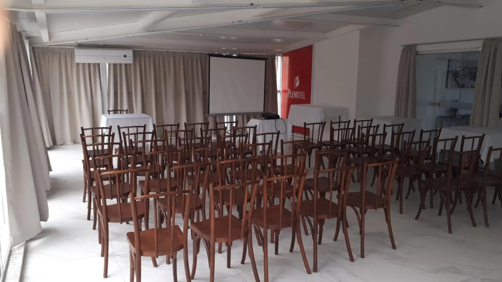 Hotel Plenotel
