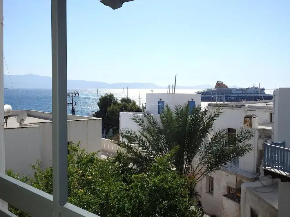 Naxos Illusion Nikos Verikokos