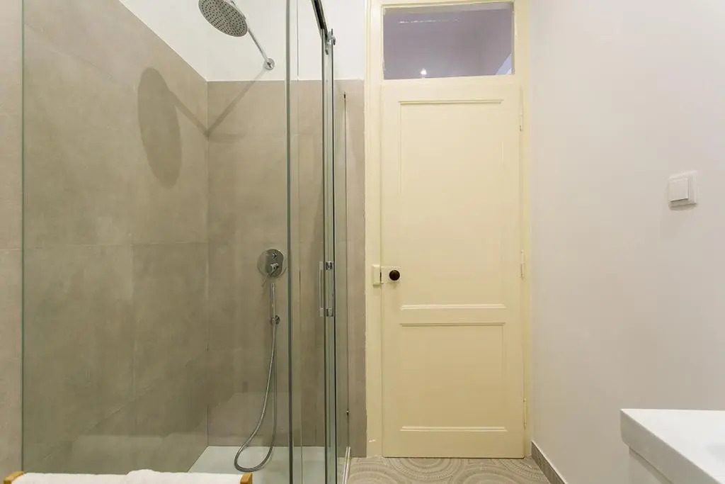 LovelyStay - Cozy 3BDR Apartment in Estrela