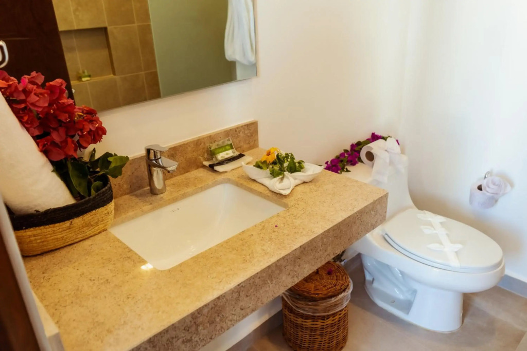 The Pearl of La Veleta, Private Rooftop Pool, 3 BDR with Privacy and Jungle Vibes - Palalma Casa
