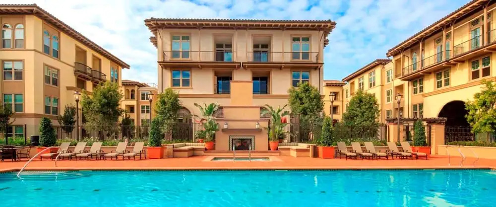 Global Luxury Suites at River Oaks Park