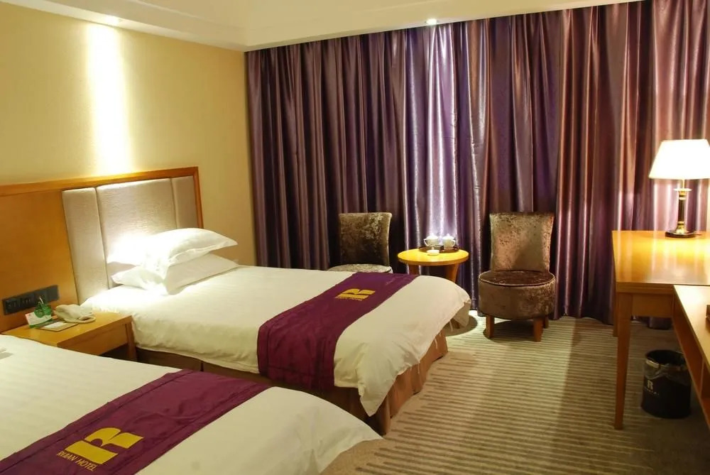 Rui'an Hailong Hotel
