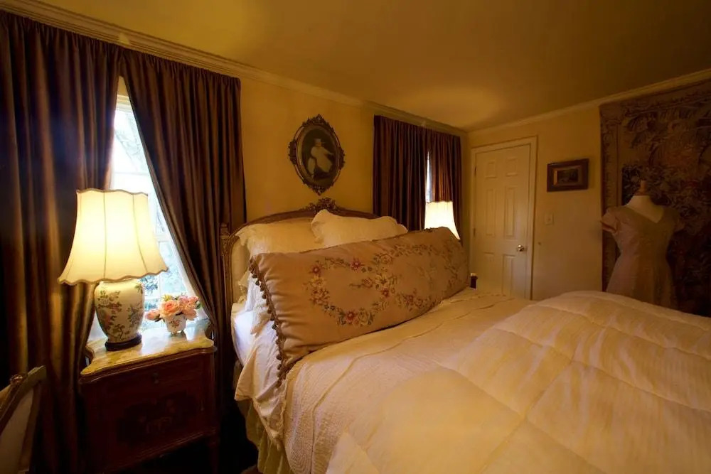 Sunnyside Bed & Breakfast