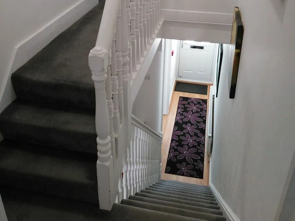 Pleasant Court Guest House
