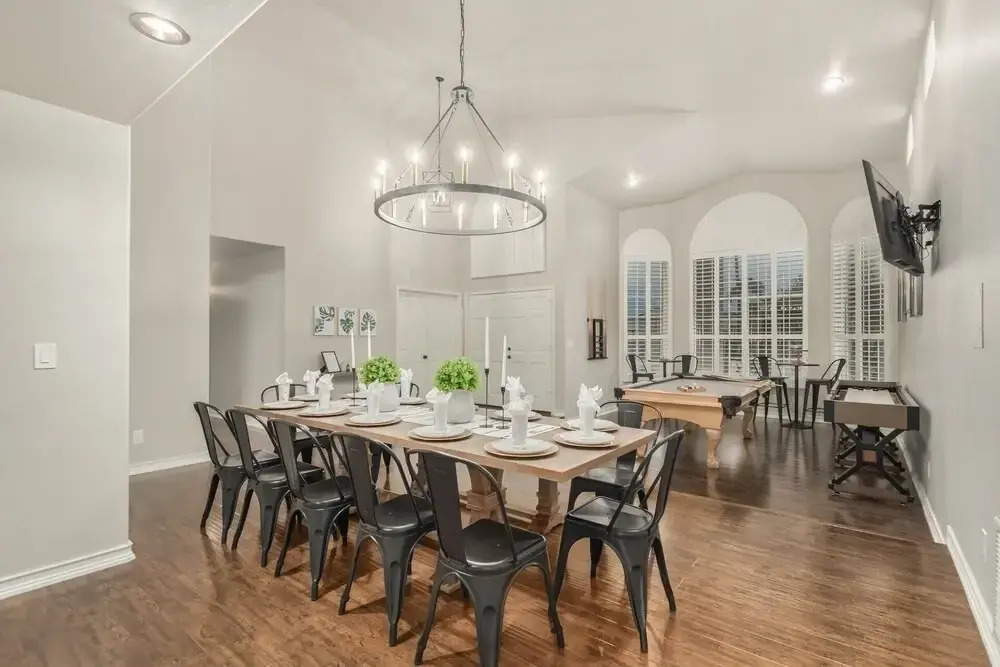 Citrus Cove Mesa 4 Bedroom Home by RedAwning