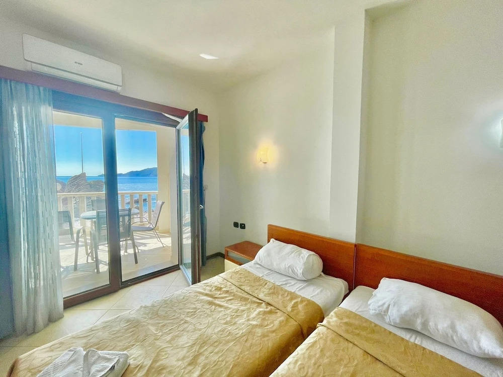 Sea view Apartments Rafailovici