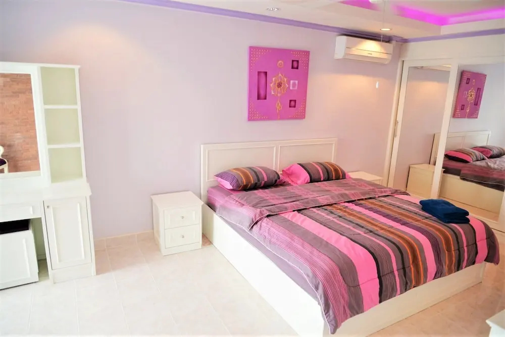 Superb 1 bed at Jomtien Beach