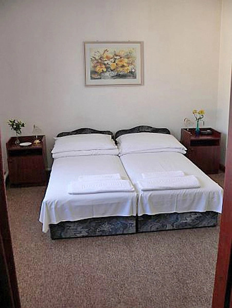 Hid Hotel