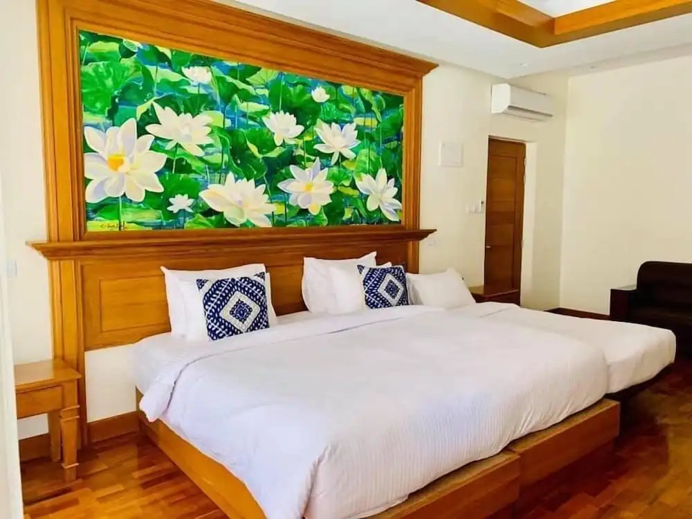 Chaung Tha Lodge