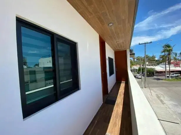 Churchill Residence Suites