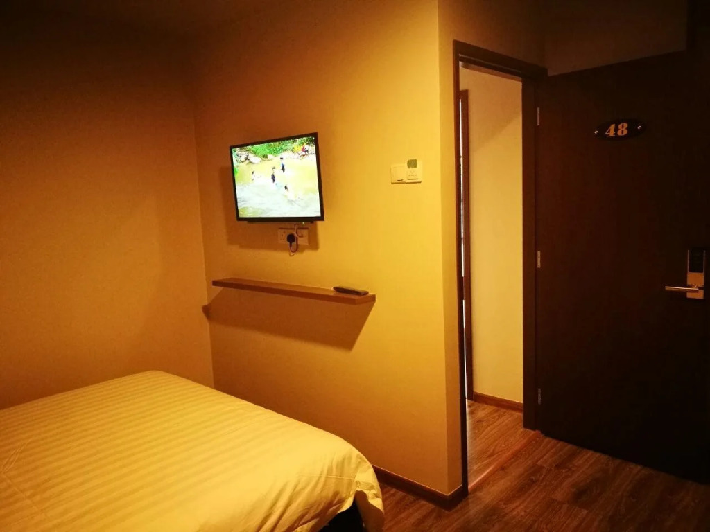 Your Hotel Kayangan
