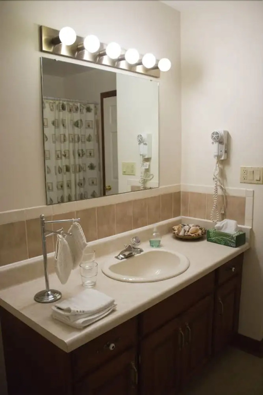 Cedar Gables Bed & Breakfast