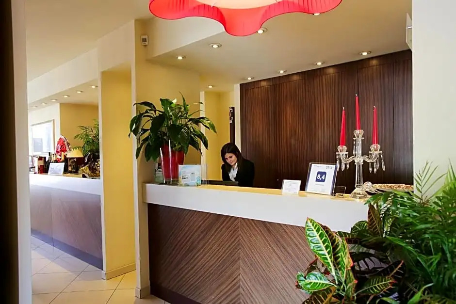 Hotel Touring