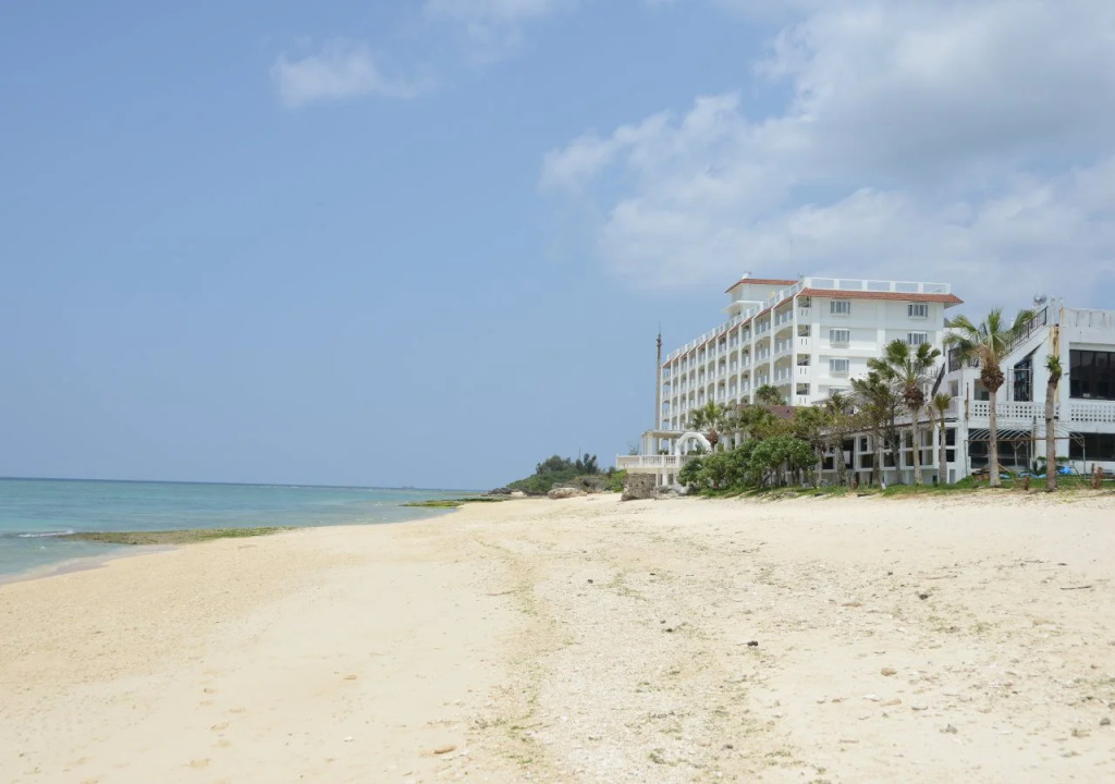 Beach Resort Morimar