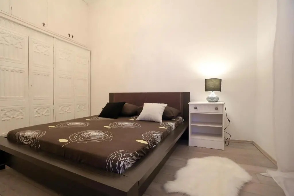 Apartment Papalić Palace