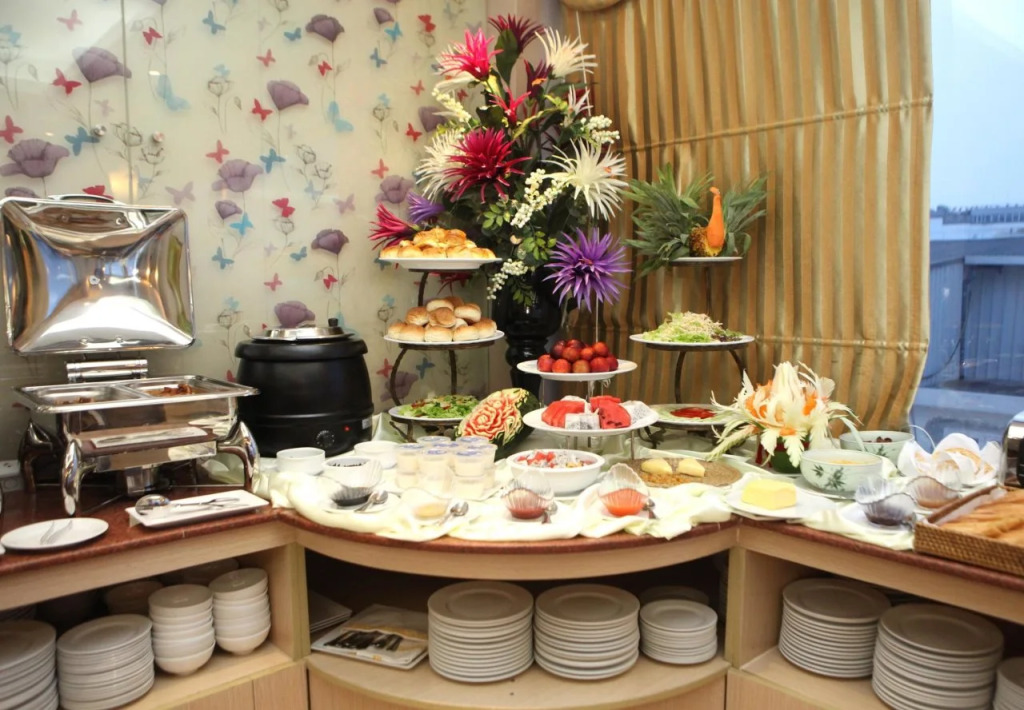 The Flower Boutique Hotel & Travel