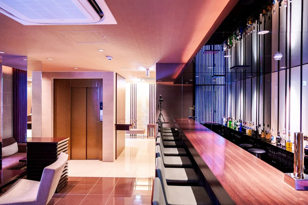 Floral Hotel - Nihonbashi Osaka