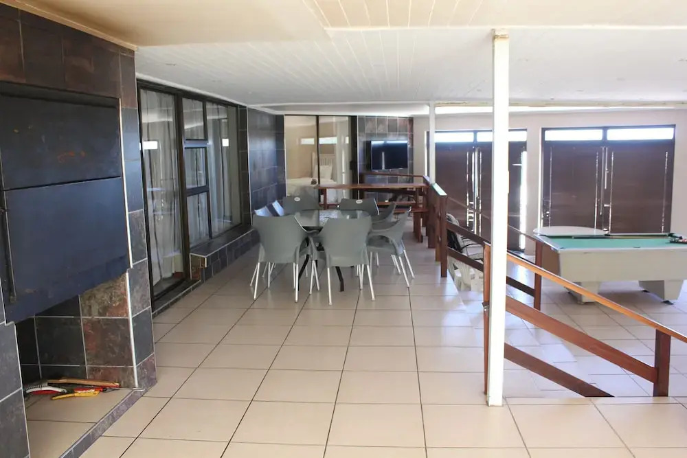 8 Vila Self catering