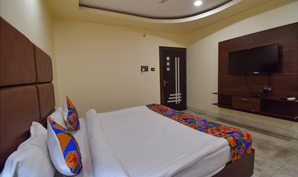 FabHotel Red Rose - Nr IIT Guwahati
