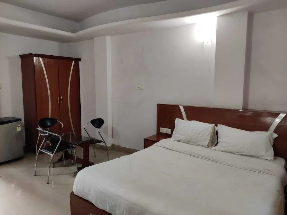 HMC Hotel