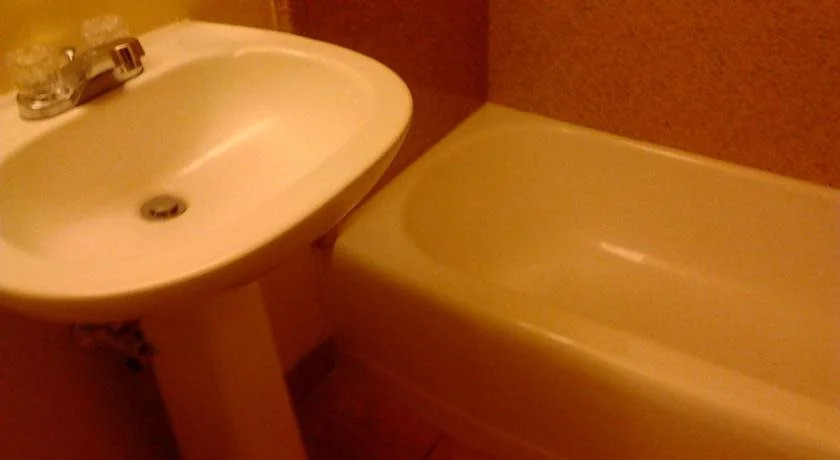 Welcome Inn and Suites