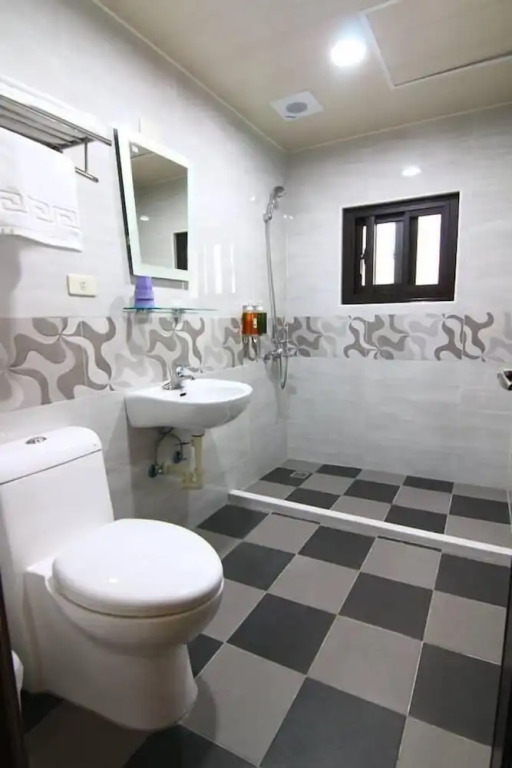 Happyday Guesthouse