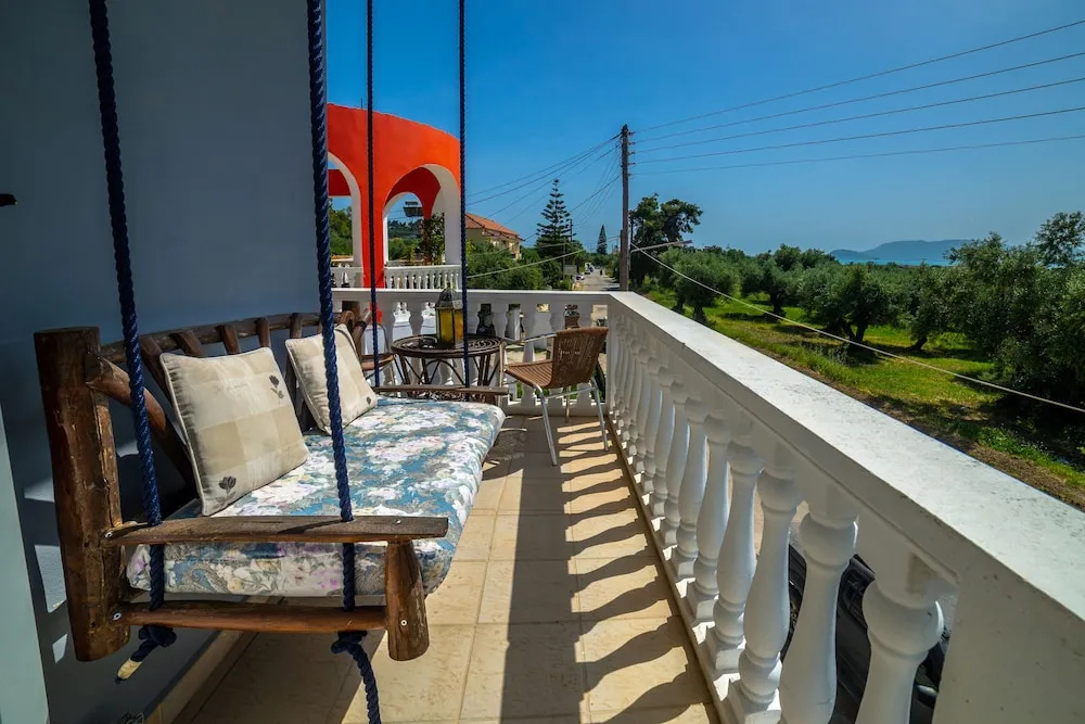 Kiritsis Stylish Apartment