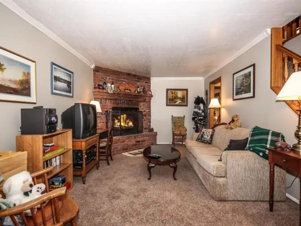 Idle Hours Inn - 1945 by Big Bear Vacations